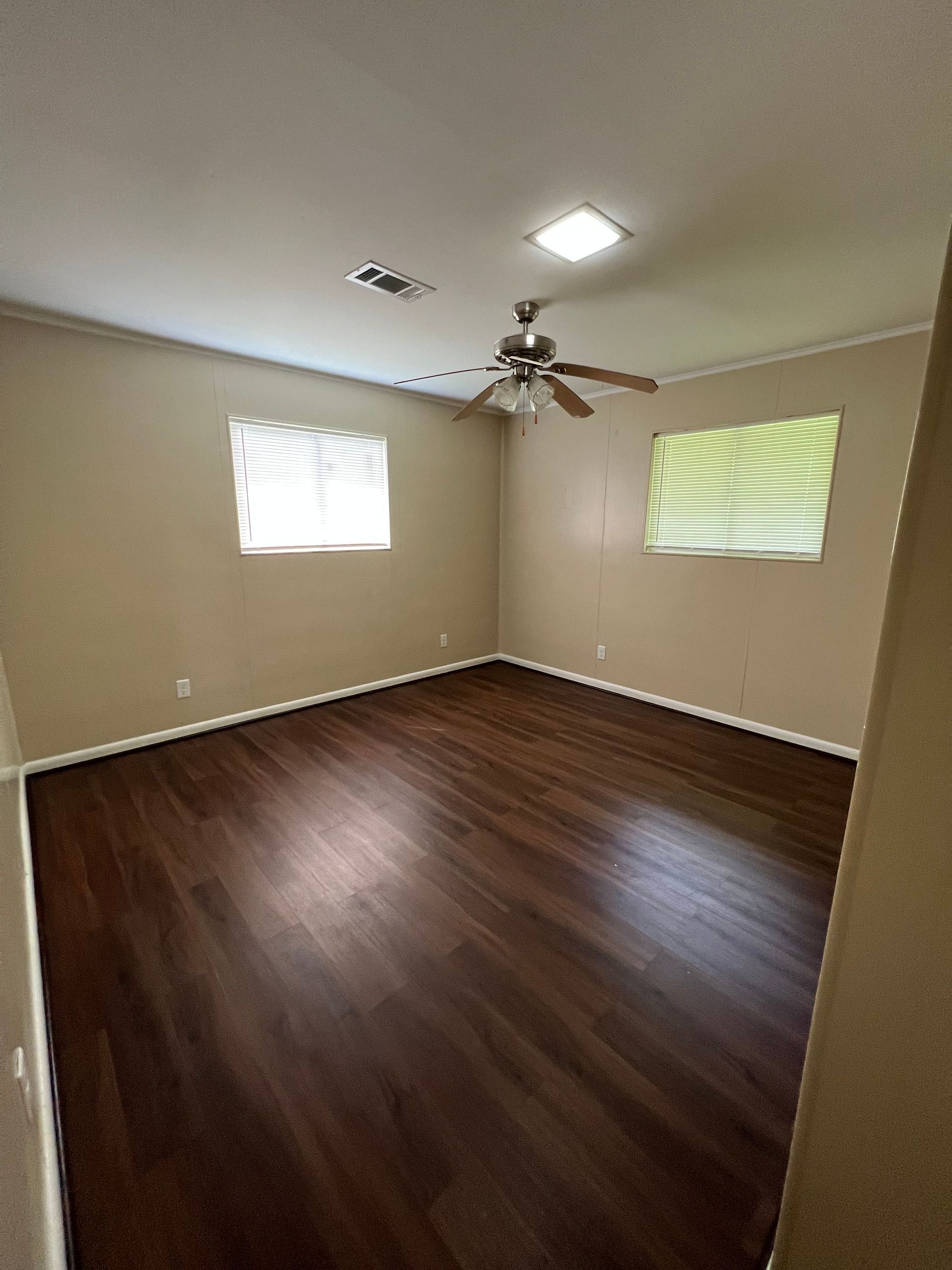 19. Green Ave 1549
