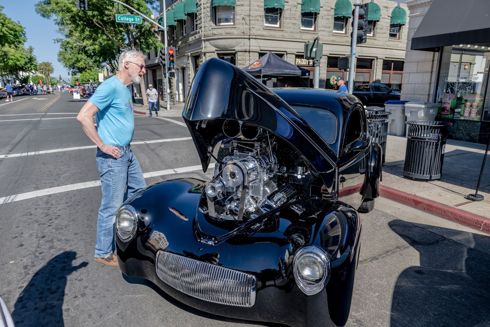 Woodland Street Cruisers Photo Gallery
© Visit Woodland