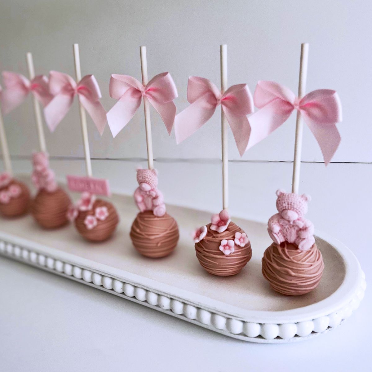 Baby shower girl treats Cheshire 