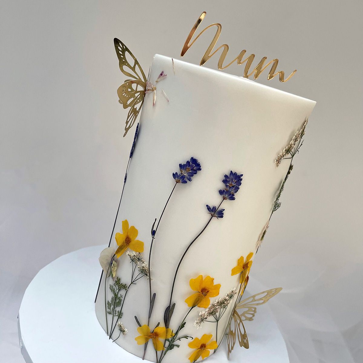 Flower birthday cake Bramhall 