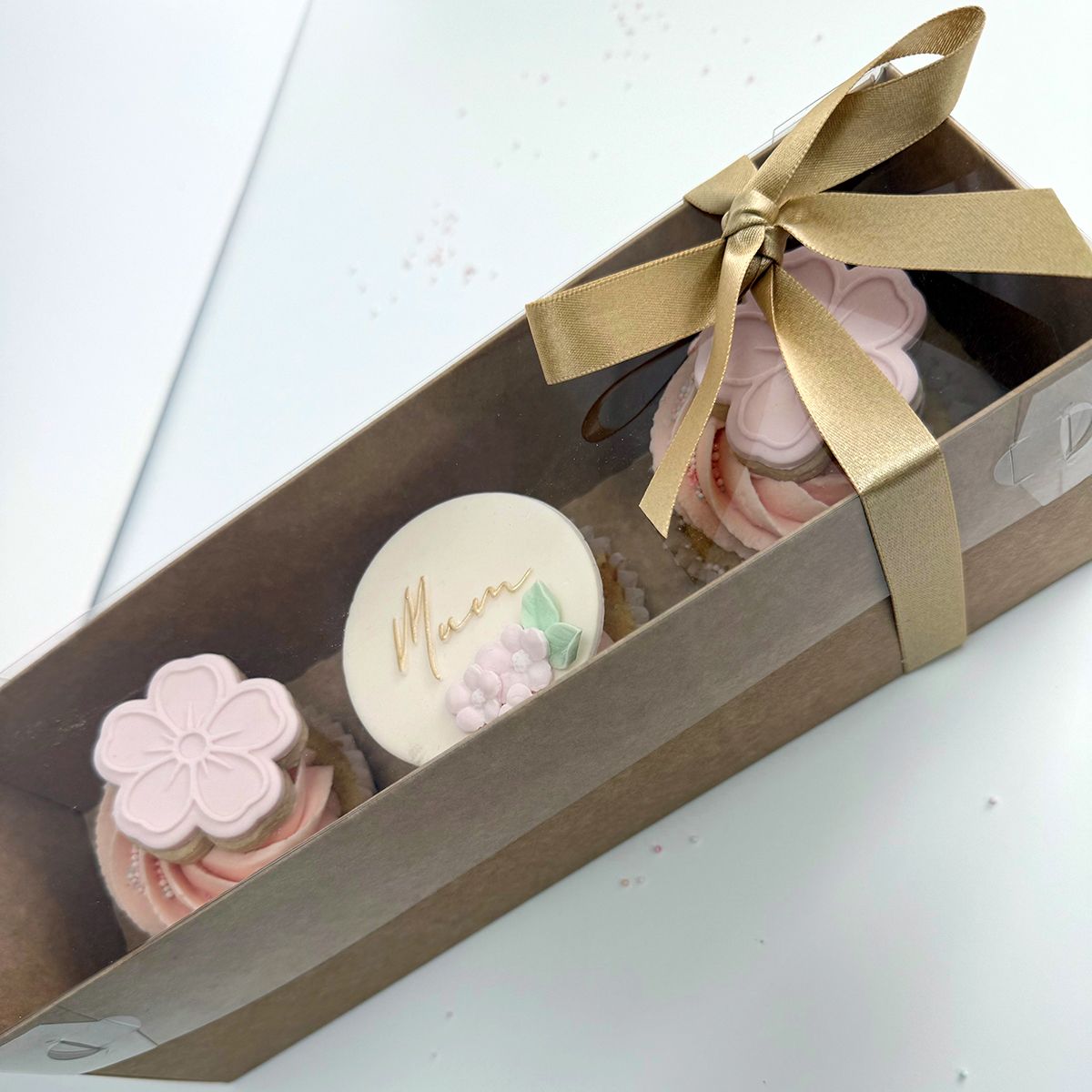 Mothers Day cupcakes Cheshire 