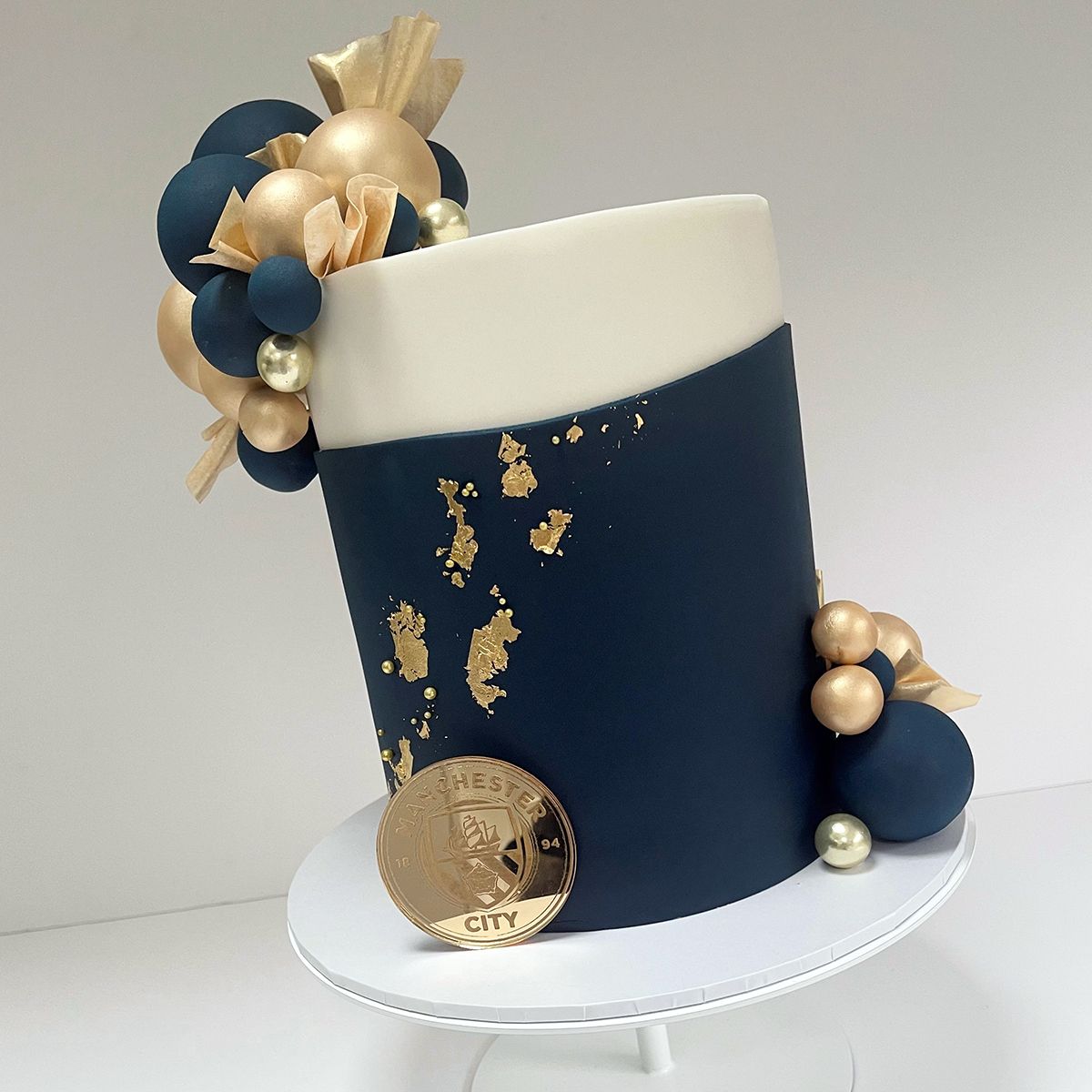 Birthday cake Bramhall