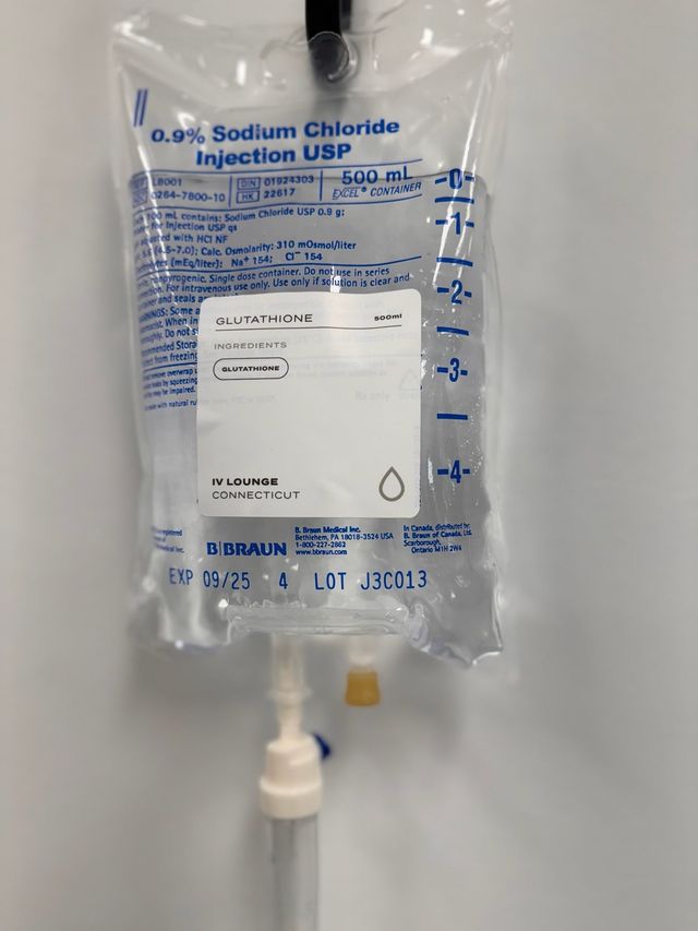 Beyond the Ache: How IV Therapy Can Support Pain Management