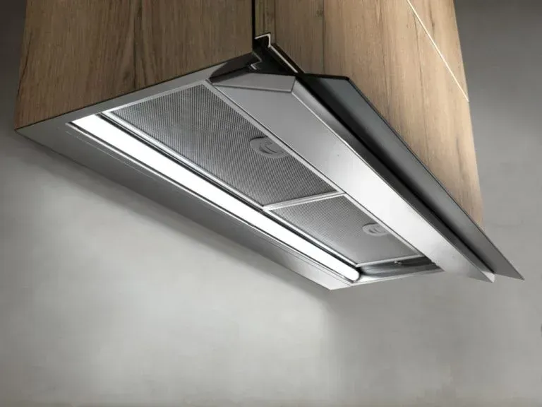 Under-cabinet stainless steel range hood with built-in lights and vents