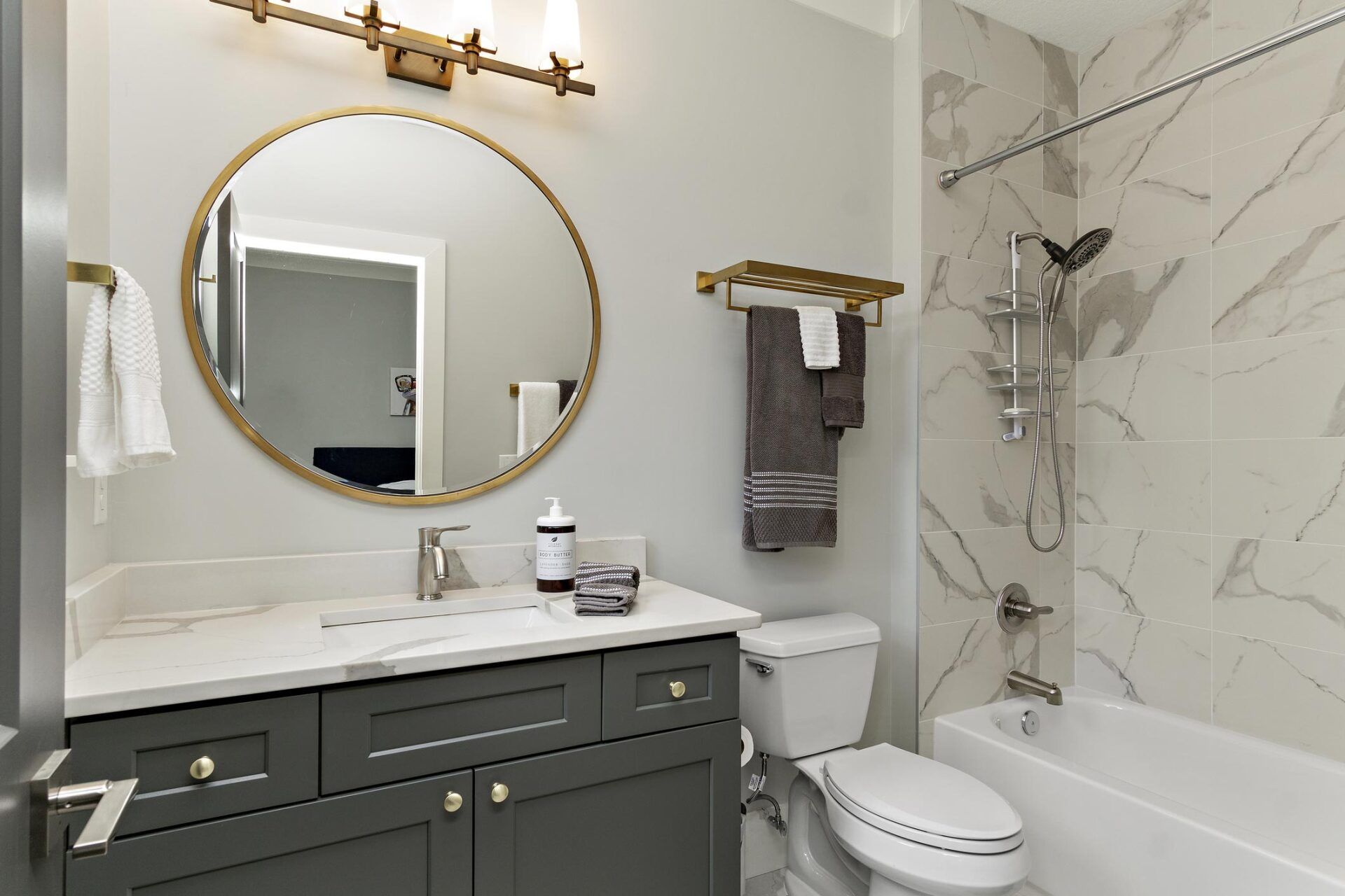 Bathroom — Lexington, KY — Pro-Fetick Plumbing