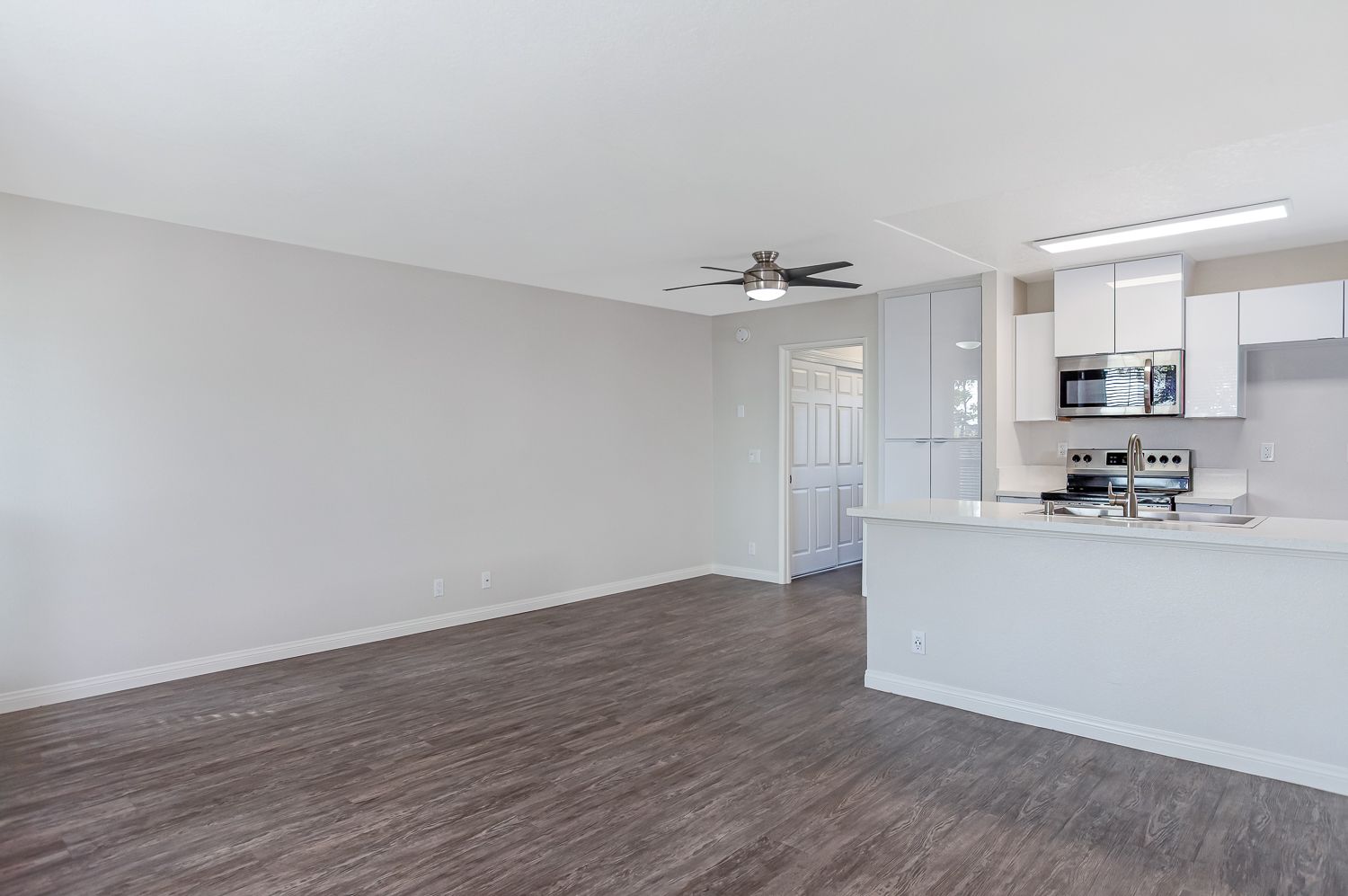 Summerwood interior living area and kitchen