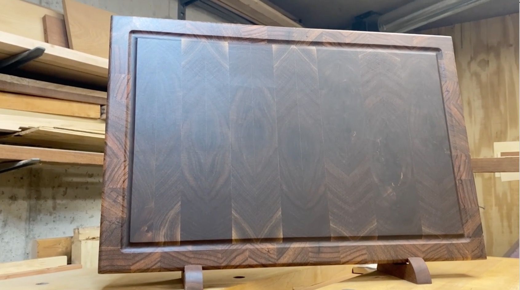 Walnut / Zebra wood End grain cutting board