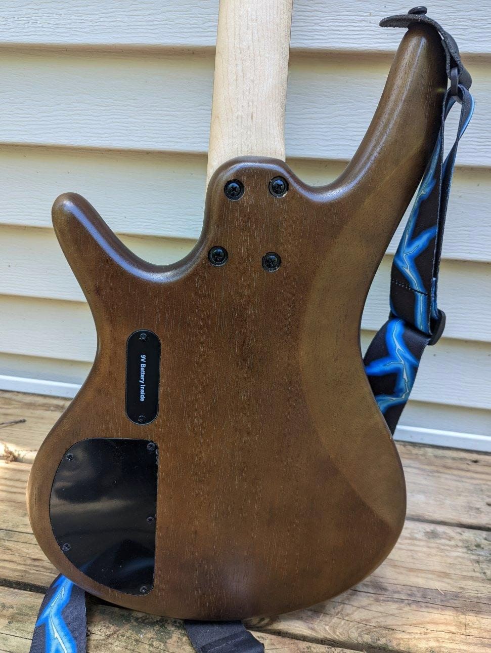 back of a bass guitar