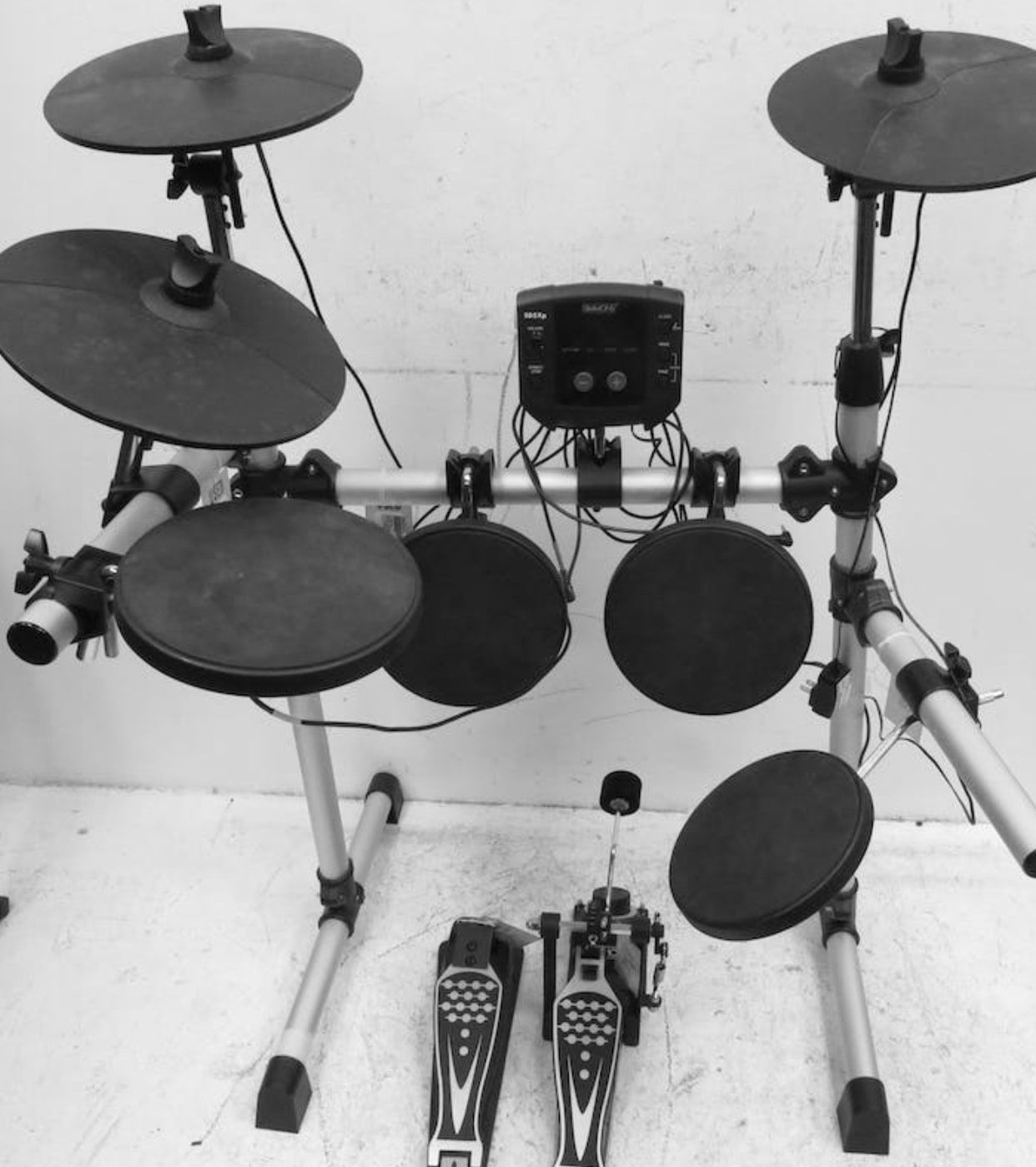 Digitalized Drum Set