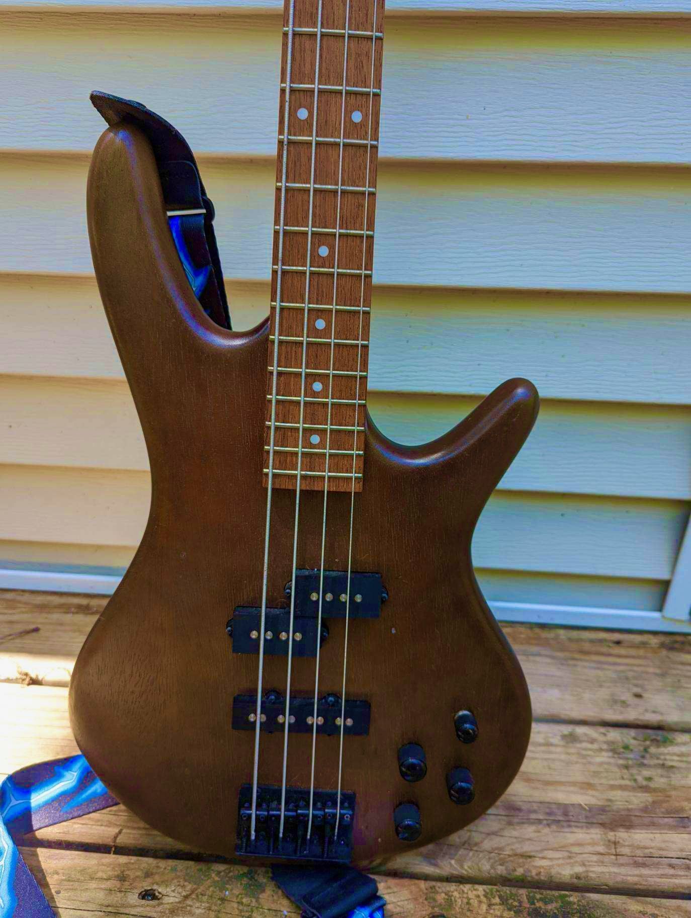 close view of a bass guitar