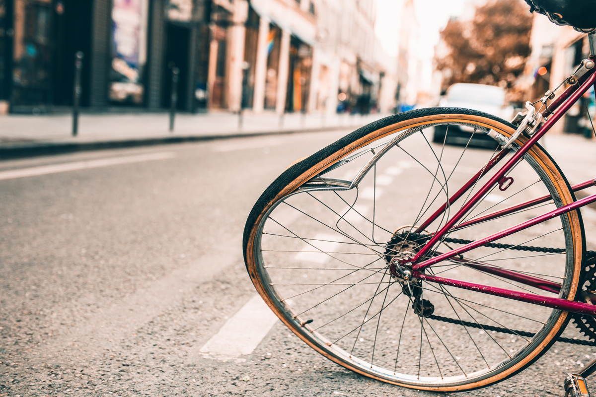 Fahrrad mit verbogener Felge