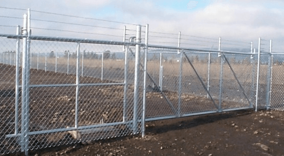 Industrial slide gate fence from Metal Fence Supply Co.