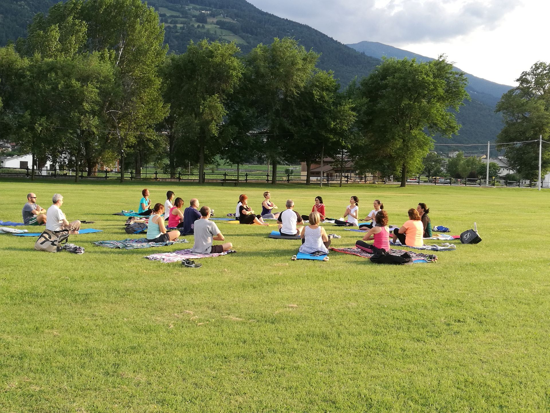 yoga estivo