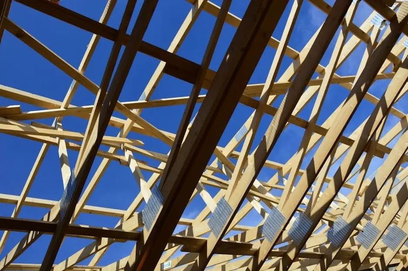 Choosing the Right Material for Roof Replacement Near Me