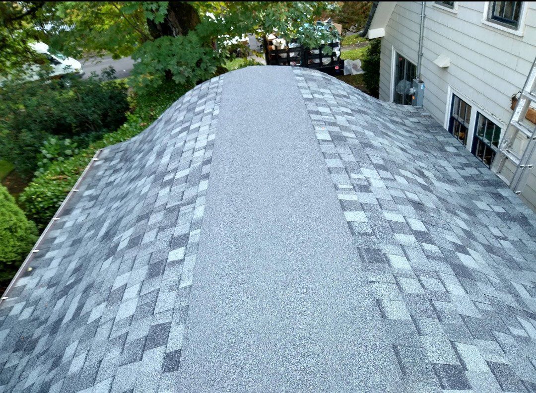 Silver Pattern Shingle Roof — Vancouver, WA — Mountainside Roofing LLC