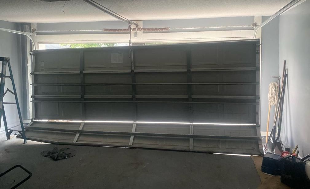 Garage Door Repair in Jacksonville FL