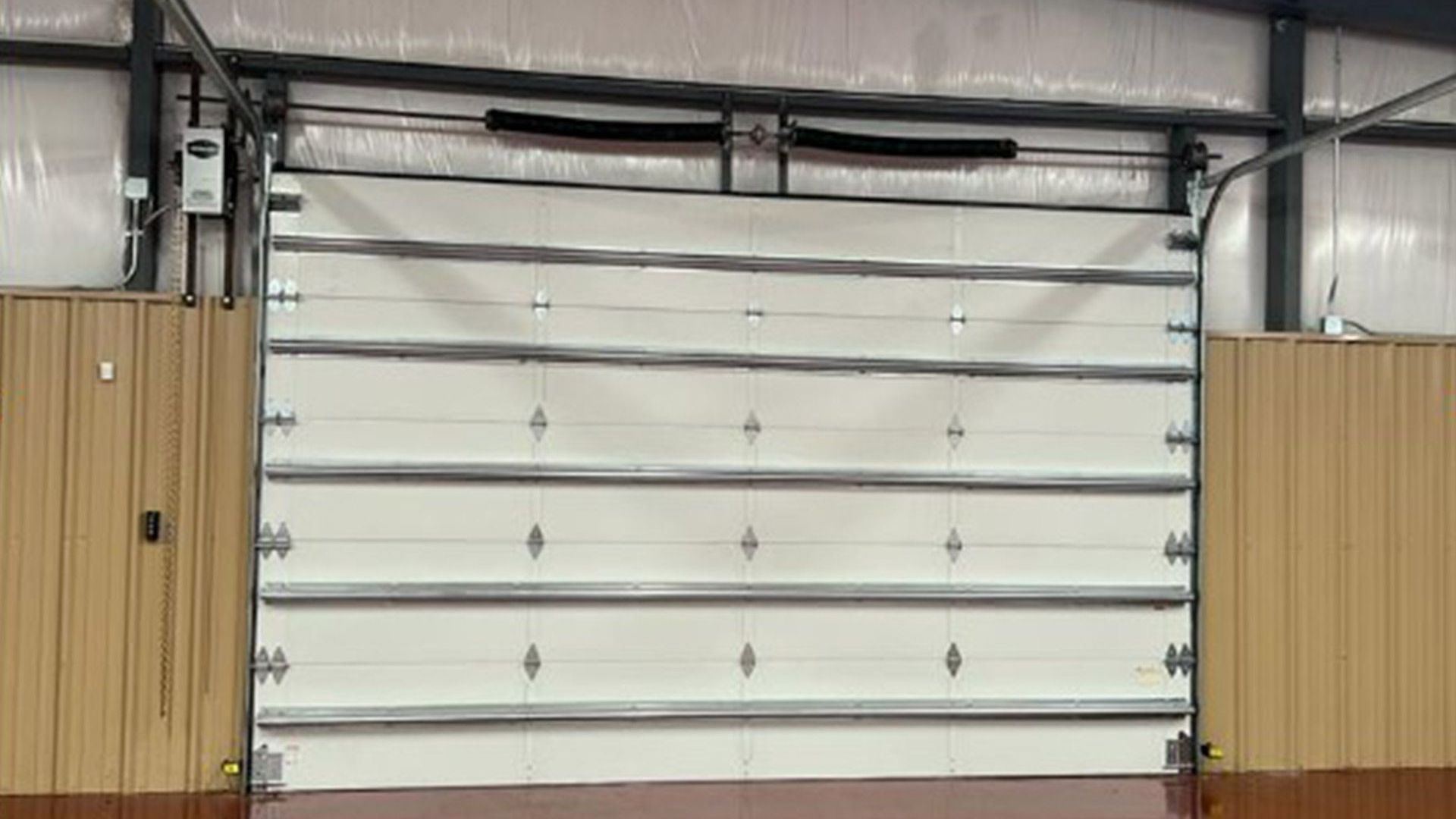 Commercial Roll Up Garage Door in Jacksonville FL