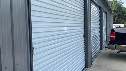 Garage door services for Tampa