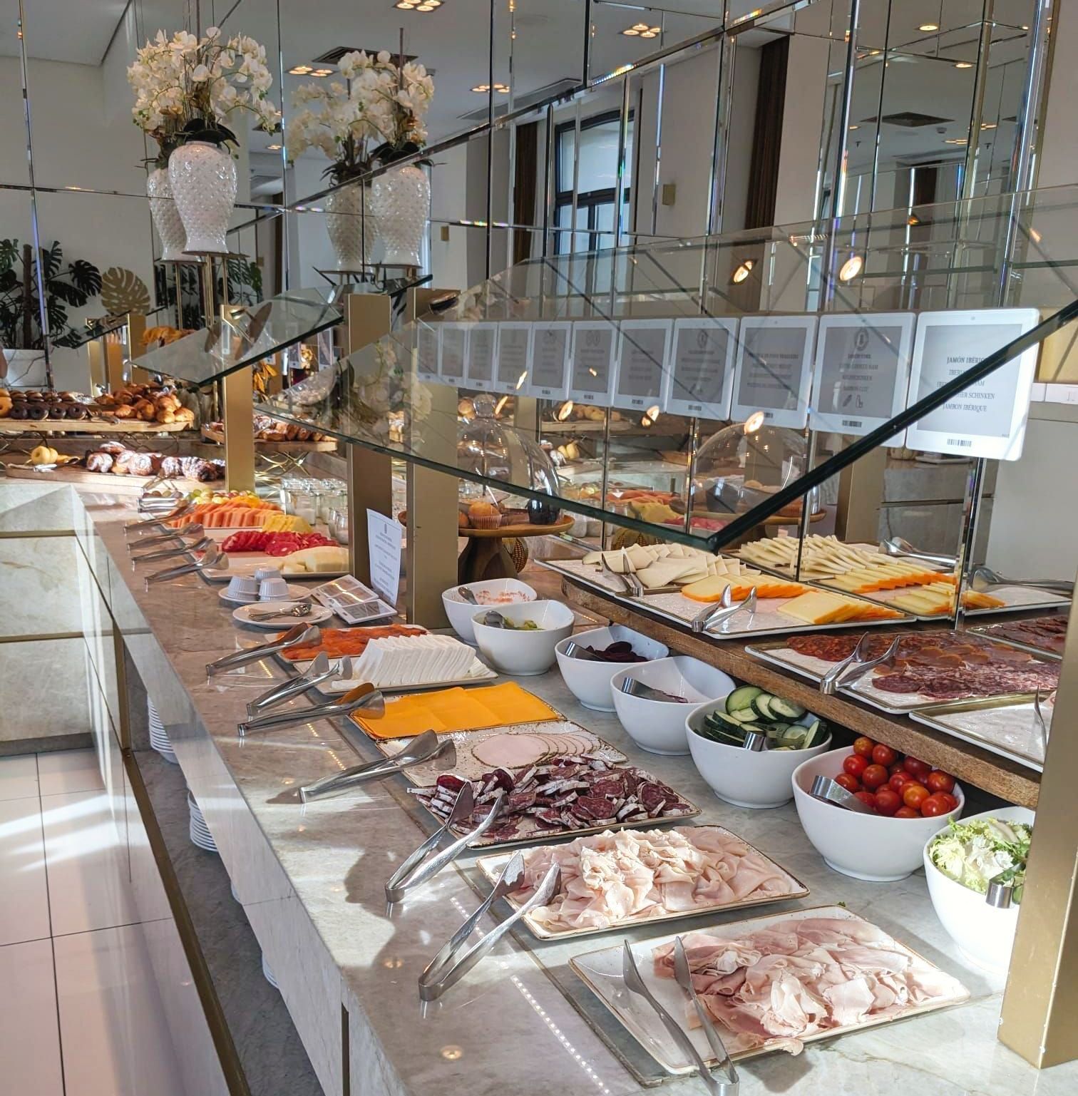 eat healthy while traveling