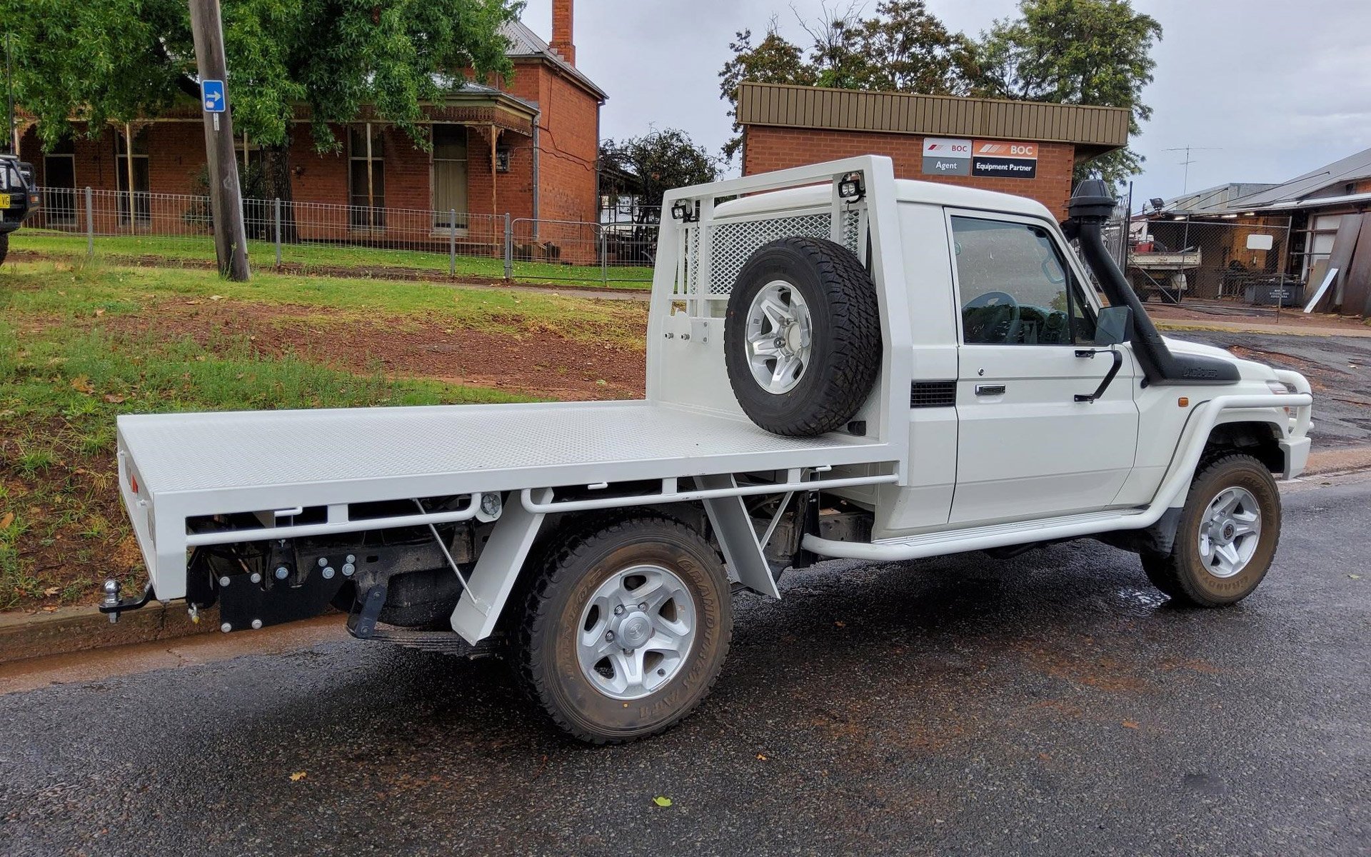 Tray & Trailer Repairs Narrandera NSW W Clark & Sons
