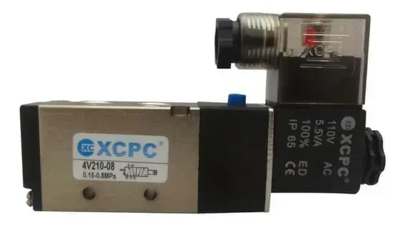 VALVULA SOLENOIDE 5/2, 1/4, AC110V SKU 4V210-08-AC110V MCA. XCPC
