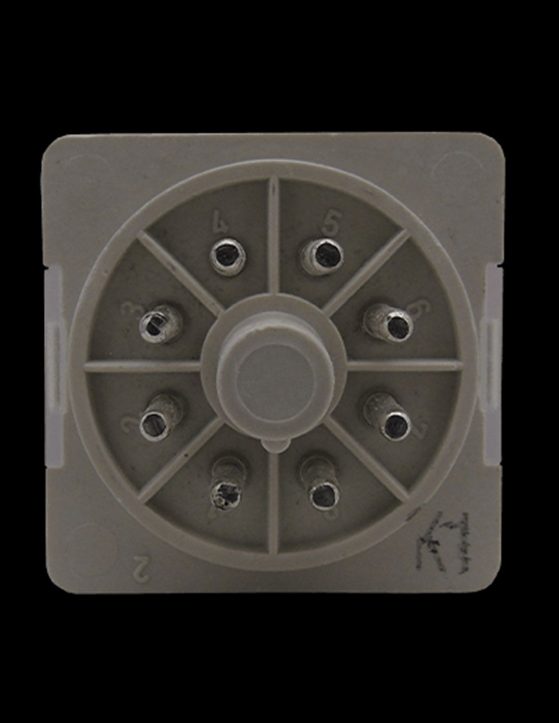 RELEVADOR ENCAPSULADO C/ LED  8 PINES SKU RG8L-D24 MCA. RELPOL