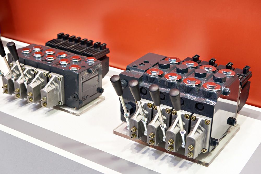 Control Valves For Hydraulic Machienry — Rowdraulics NQ Pty Ltd in Mount Louisa, QLD