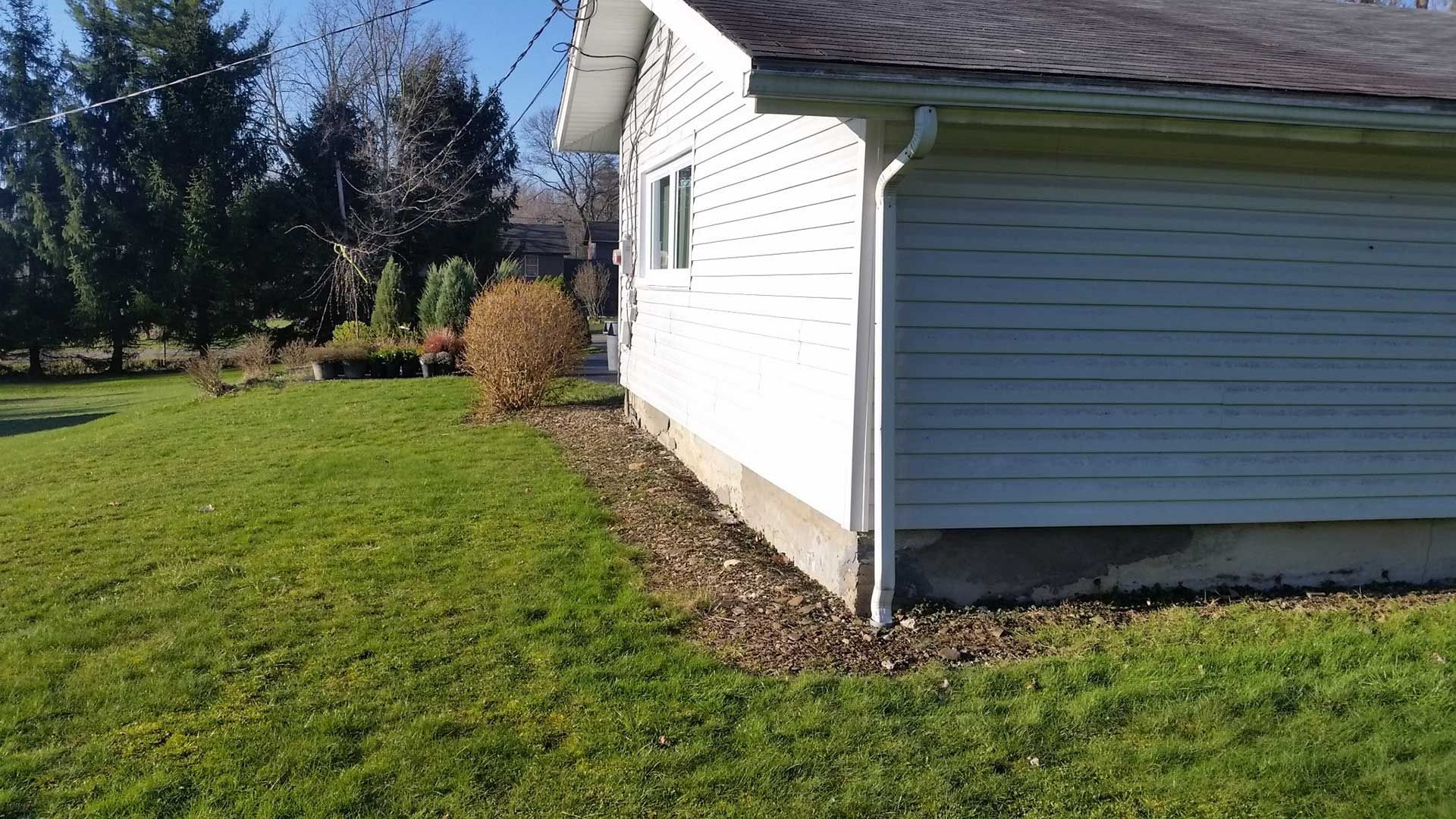 side of house without landscaping