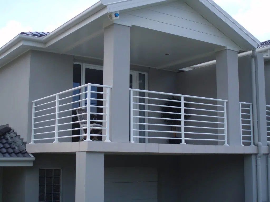 White Horizontal Balustrade - Balustrades Newcastle, NSW