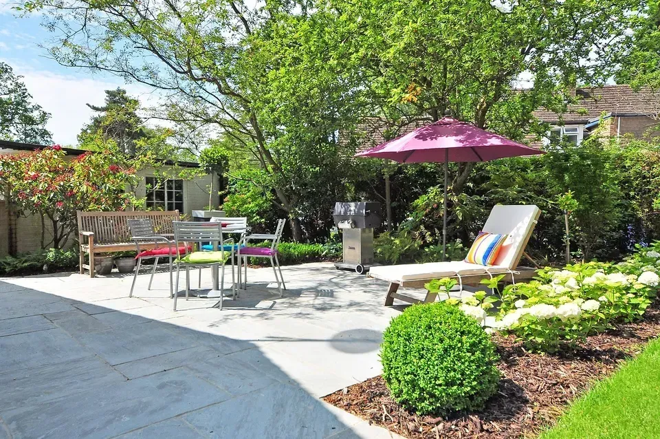 Green and Trim Landscape