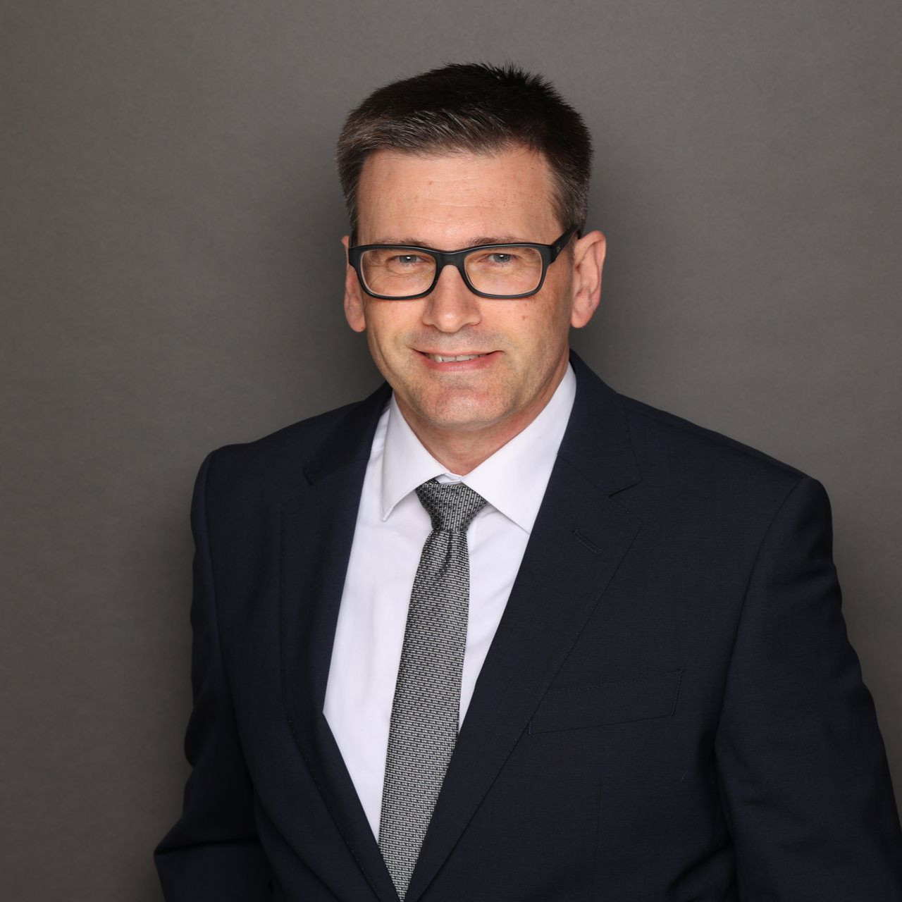 Dr. Roman Lengsdorf