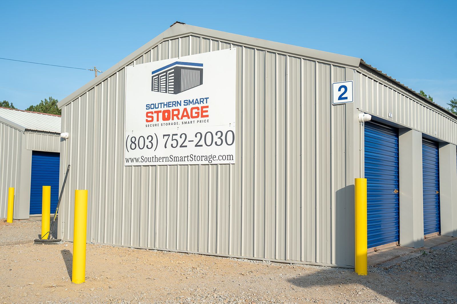 Drive-up self storage unit in Lancaster, SC