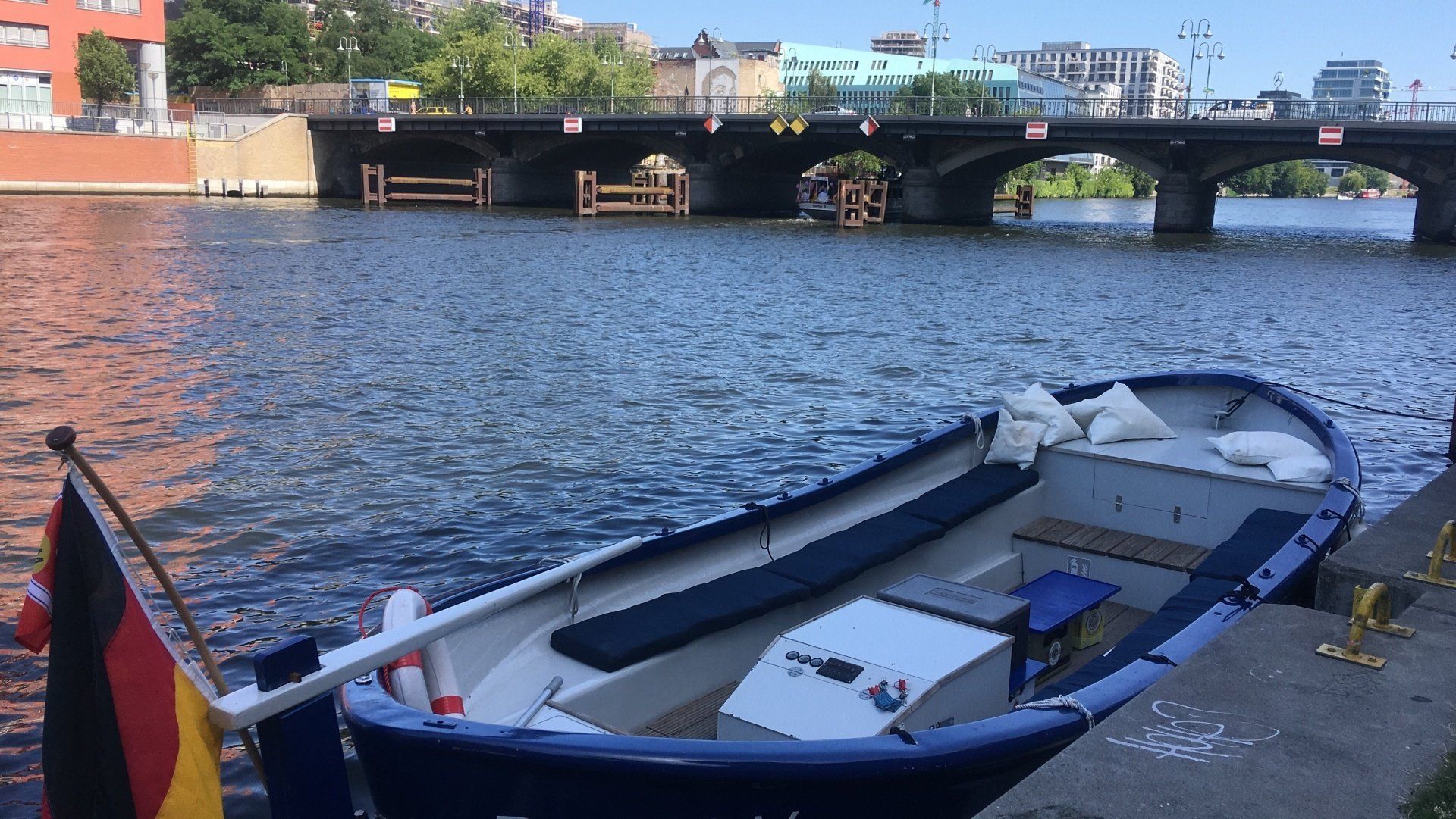 FLORIS Partner Location Königliche Porzellanmanufaktur Berlin