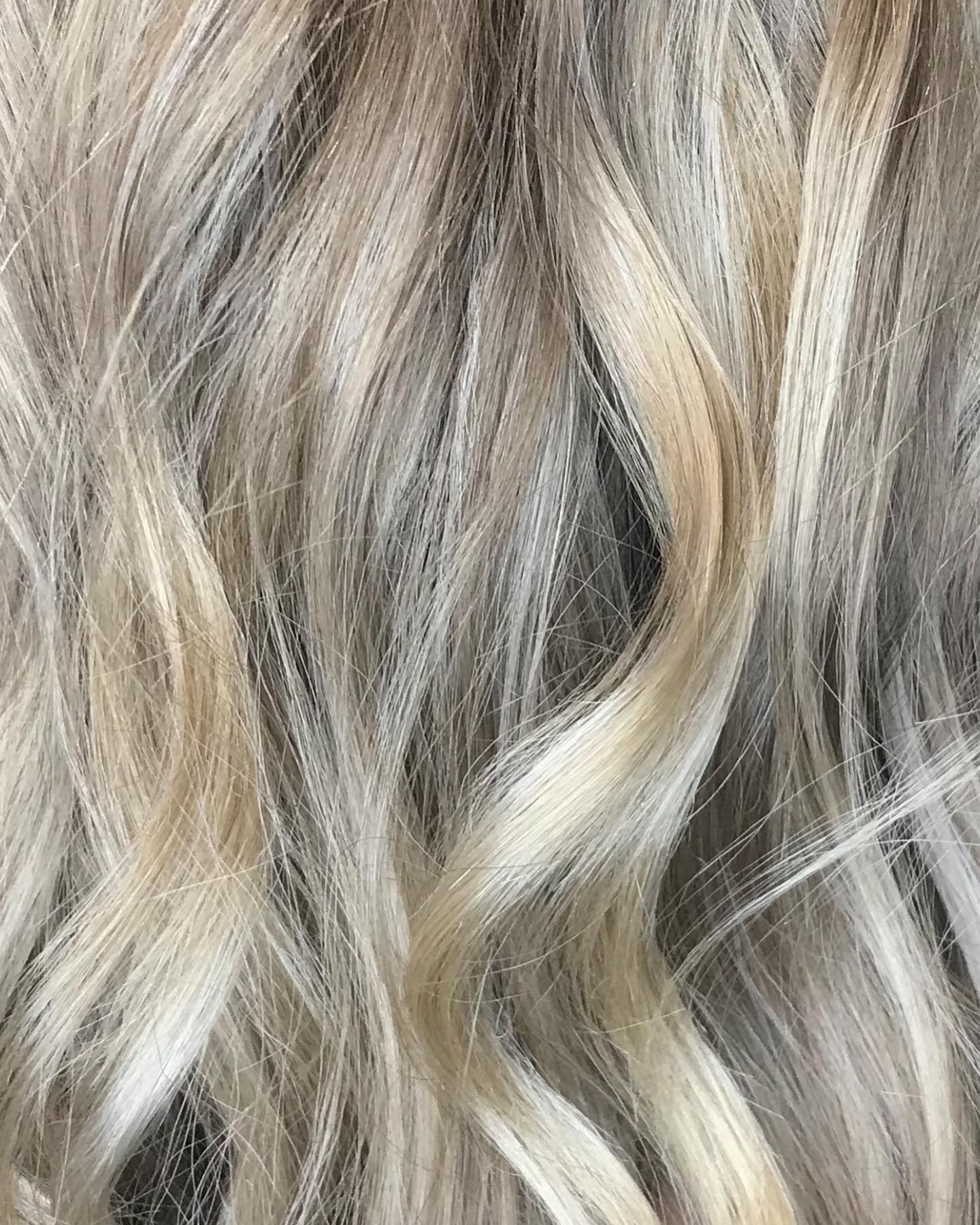 Close-up of Wavy Blonde Hair With Silver and Brown Highlights — Miilan Hair in Darwin City, NT