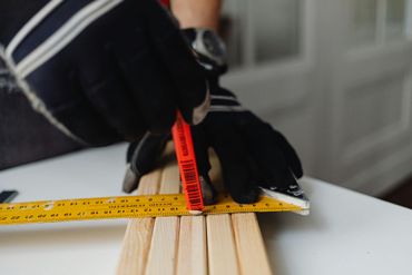 delle assi di legno chiaro