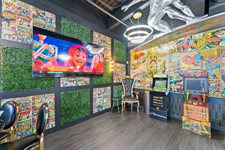 Super Dentist - Houston Lobby - Exam