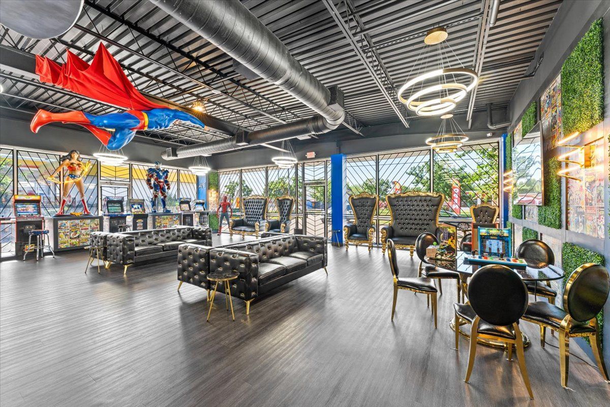 Super Dentist - Houston-Lobby- Arcade -HDTV