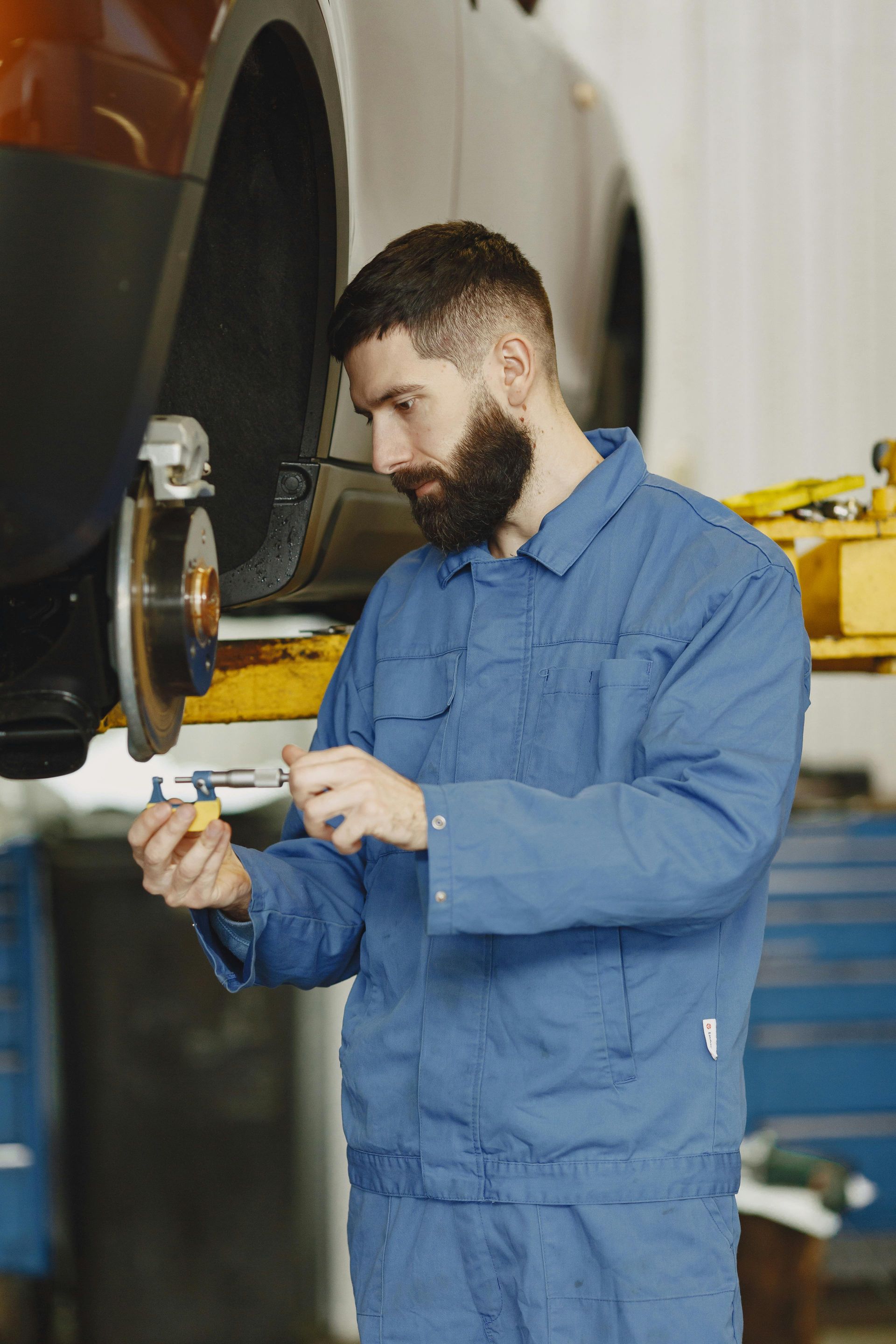 Brake Repair in Selden, NY | Dee Pat's Awsomotive