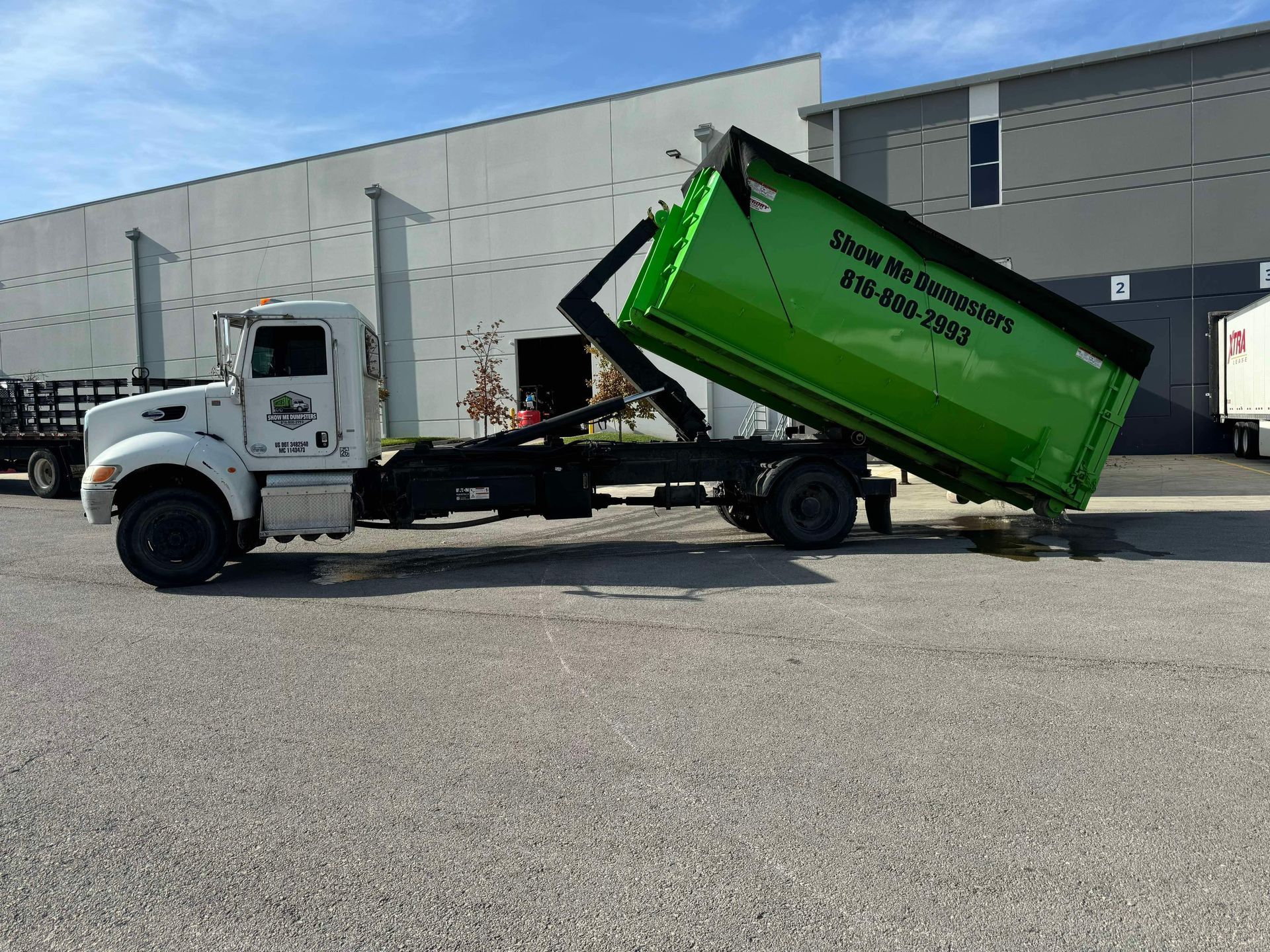 Roll-Off Dumpster Rental for Kansas City Retail Businesses