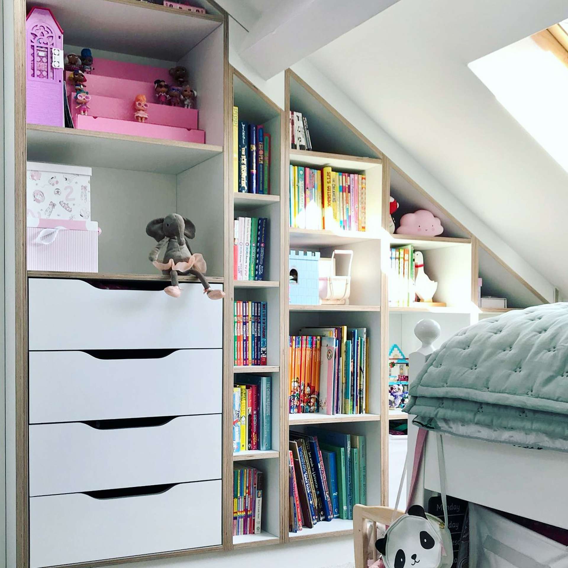 Attic & Office - Eaves shelving and drawers