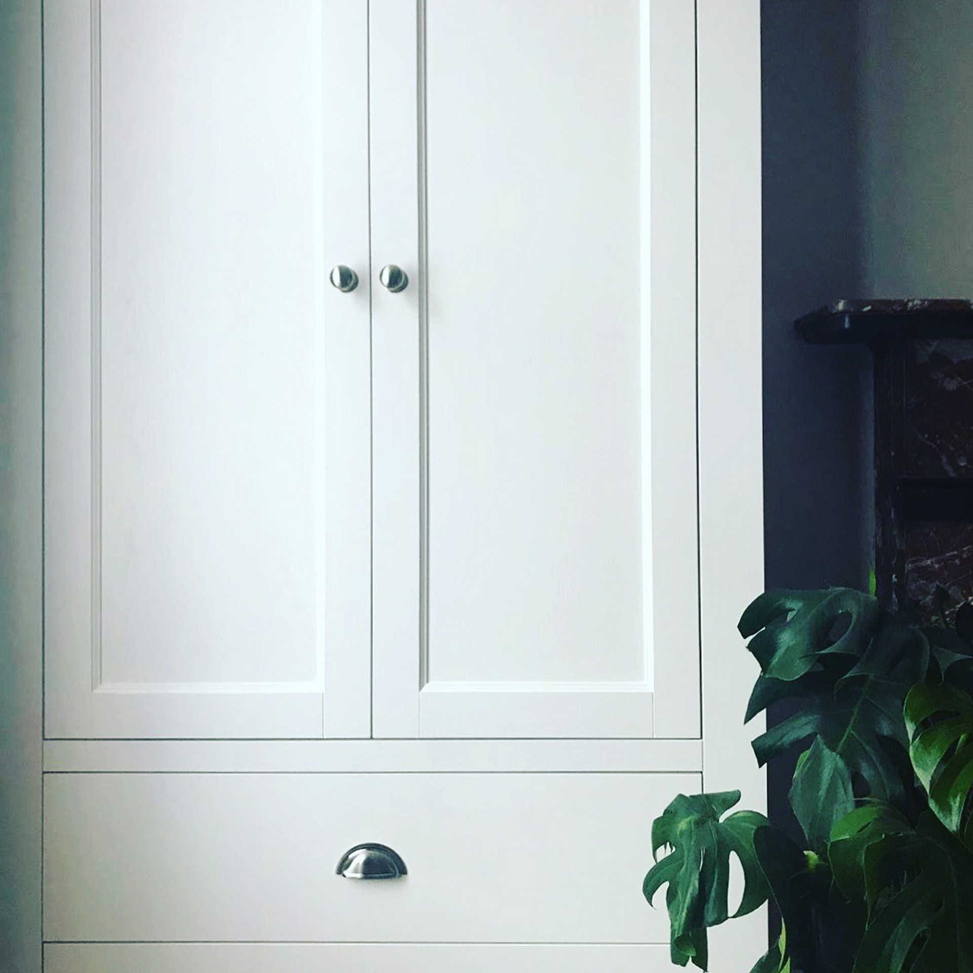 Bedroom - Painted alcove wardrobe with drawer