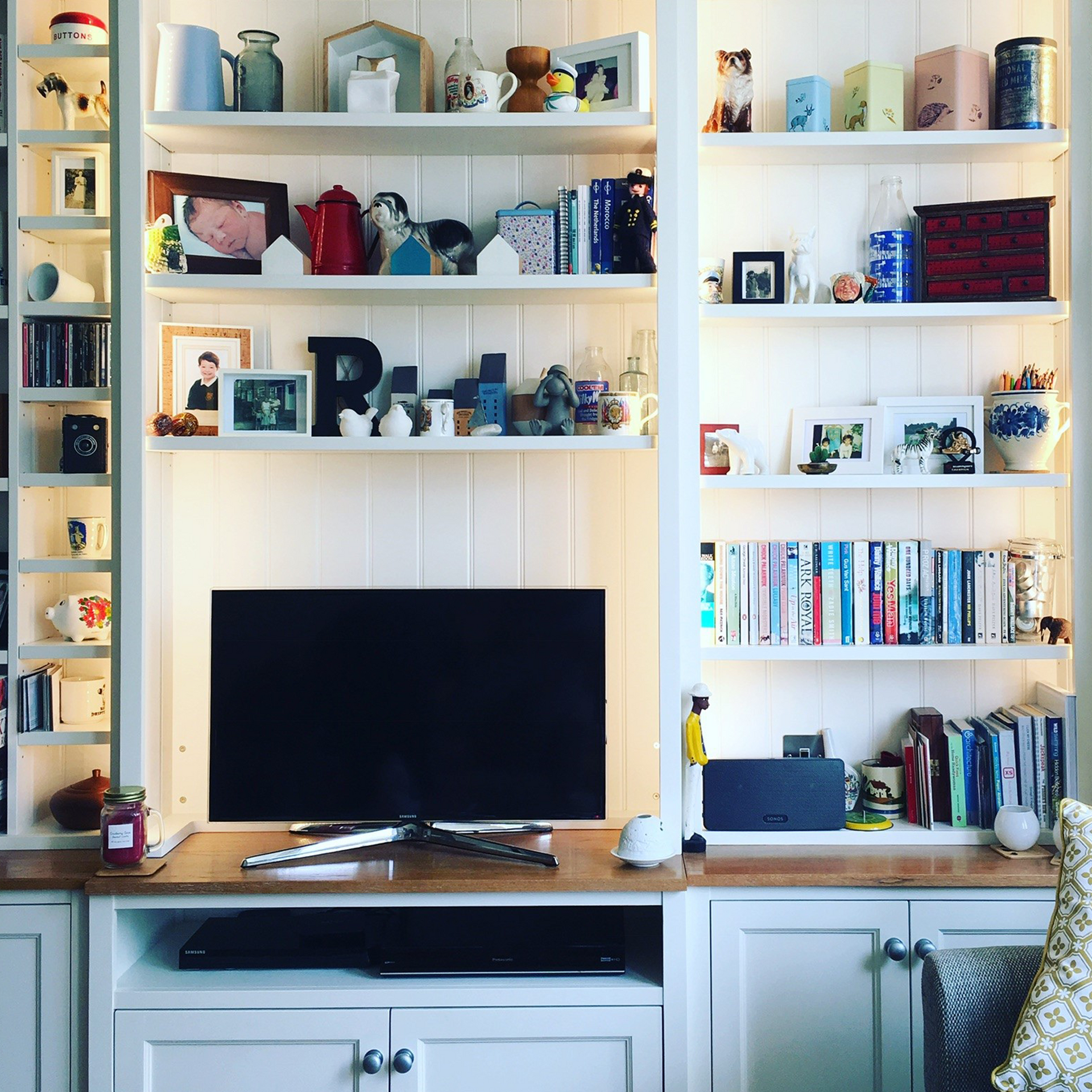 Family & Media - Painted & Oak wall