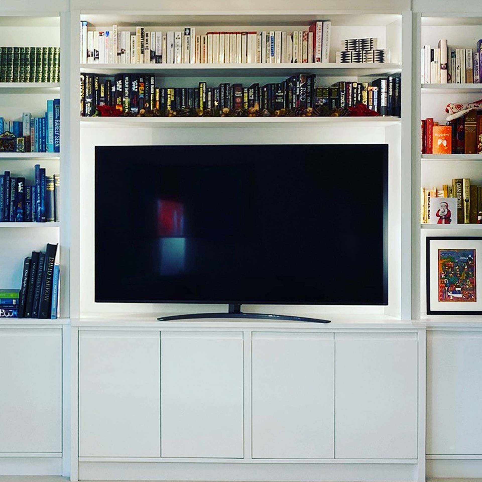 Family & Media - Painted full wall