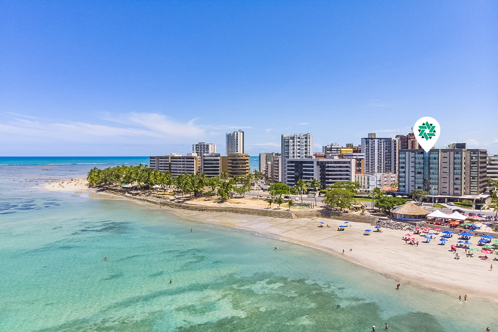 Foto aérea da praia da Ponta Verde