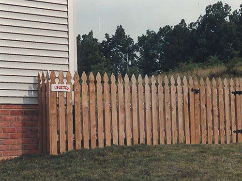 Wood Picket Fence — Vinton, VA — Viking Fence Company Inc.