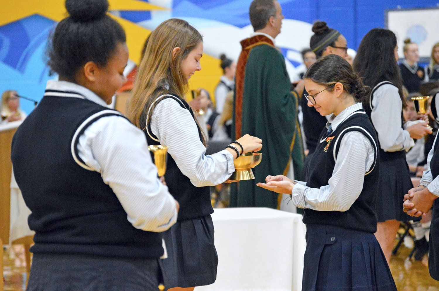 Eucharistic Ministers - St. Ursula Academy - Toledo, Ohio