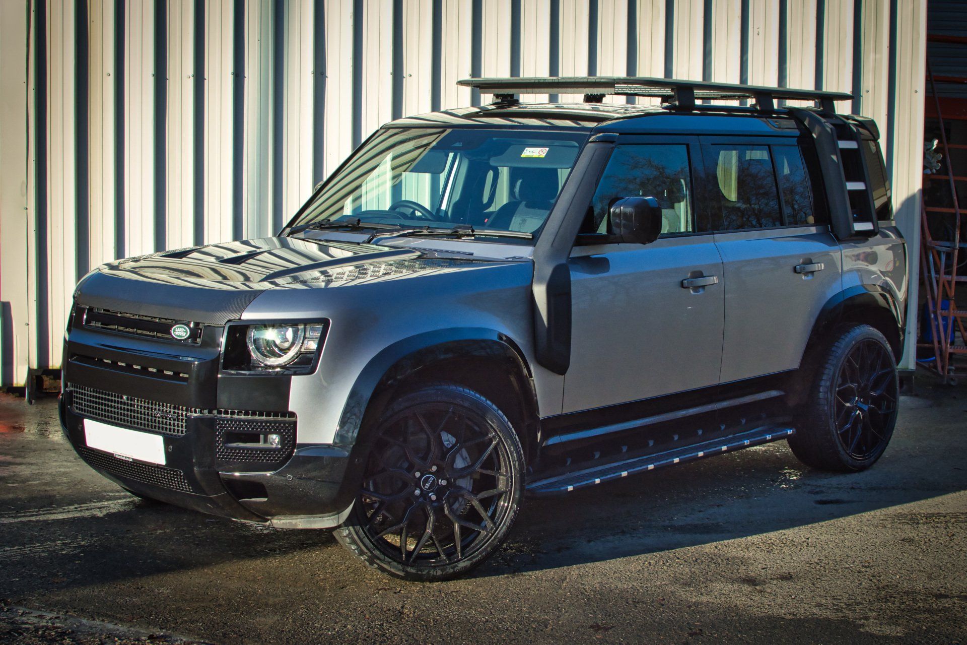 Land Rover Defender Styling