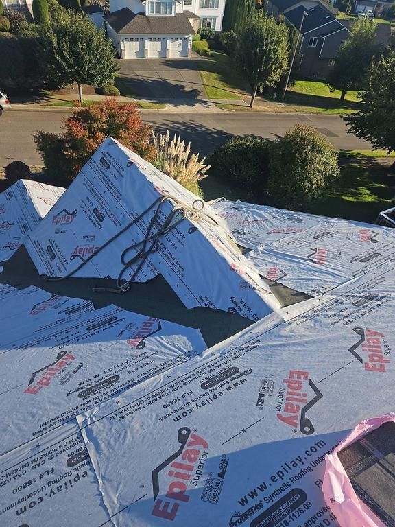 Team Roofing NW crew installing Roofing Tacoma, WA