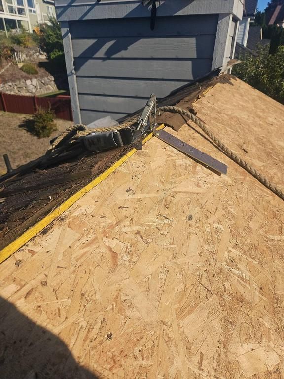 Team Roofing NW crew installing Roofing Tacoma, WA