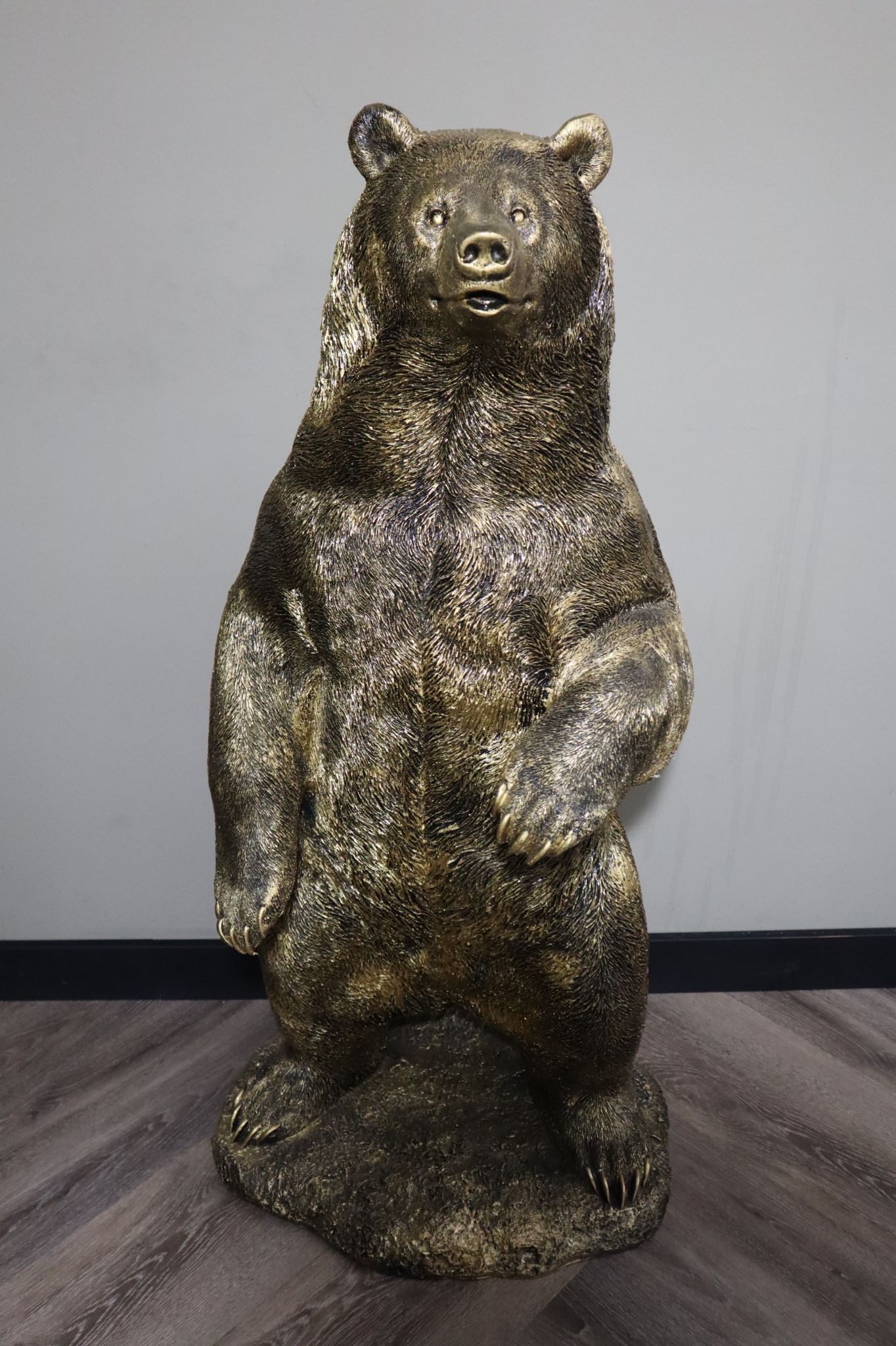 Beer beeld XL goud staand 119 cm tuinbeeld dierenbeeld luxe decoratie